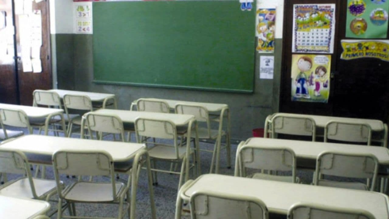 Buenos Aires: clases suspendidas por amenazas deberán recuperarse en diciembre