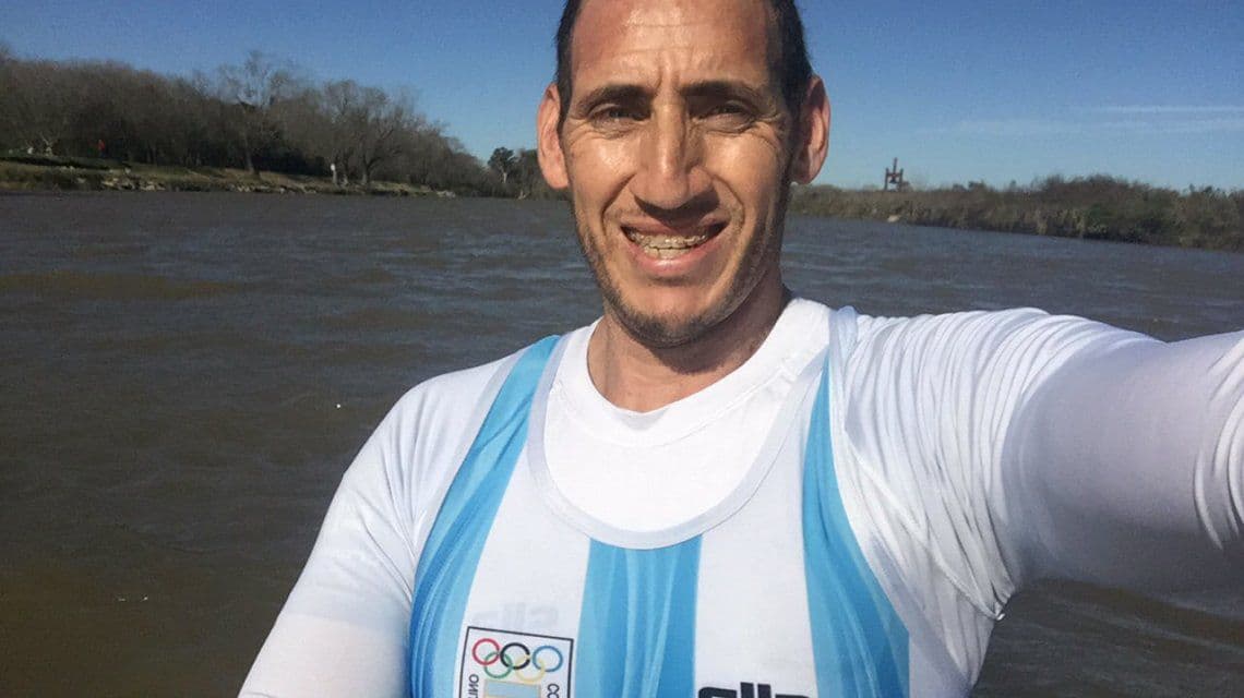 Ariel Suárez, el remero olímpico que desafió al Gobierno: «Si el fútbol regresa, yo también»