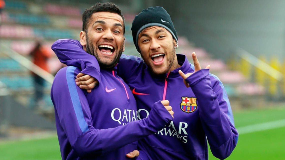 Lapidarios, Dani Alves y Neymar apoyaron las duras palabras de Messi contra la dirigencia del Barcelona