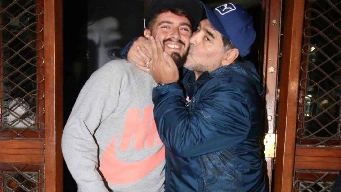Diego Jr. pidió que se retire la camiseta número 10 de todos los clubes donde jugó su papá