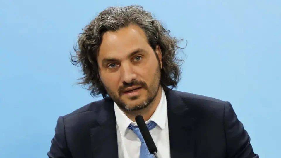 Santiago Cafiero anunció que la temporada de verano no estará afectada por las nuevas medidas