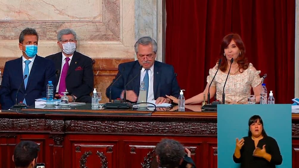 Fernández pidió que se sancione la ley de Ganancias y las reformas al Poder Judicial