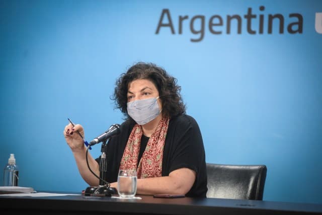 Carla Vizzotti anunció que el lunes llegarán 2 millones de vacunas