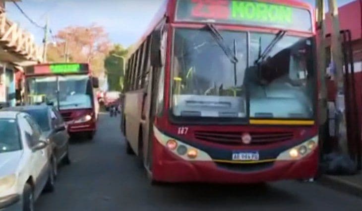 Se robaron un colectivo en Morón