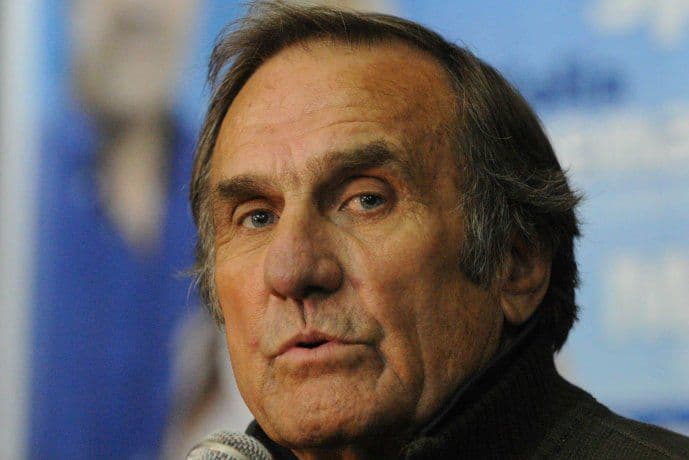 Empeoró la salud de Reutemann y volvió a terapia intensiva