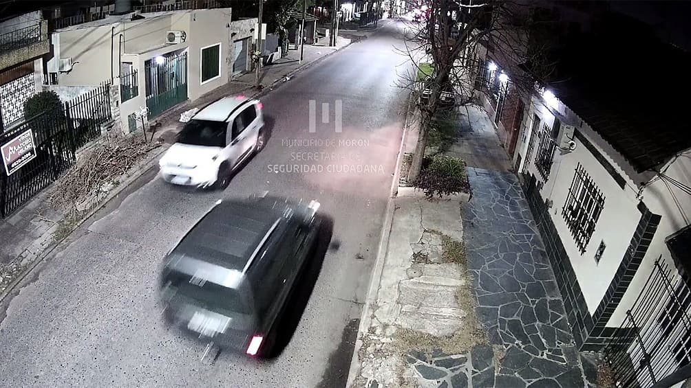 Tres detenidos tras un raid delictivo, persecución y choque en Morón