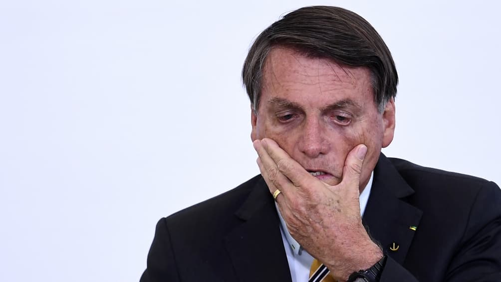 Bolsonaro continúa internado, pero evoluciona «de forma satisfactoria»