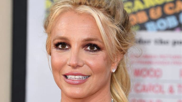 El padre de Britney Spears aceptó renunciar como tutor legal de su patrimonio