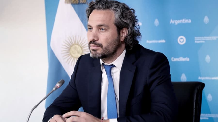 Negociaciones con el FMI: Santiago Cafiero viaja a Estados Unidos para reunirse con Antony Blinken
