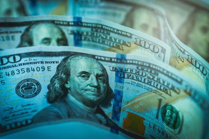 A cuánto está el dólar blue hoy jueves 17 de febrero