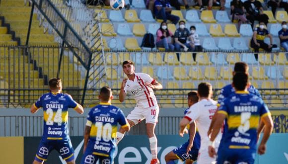 Estudiantes, con varias bajas, busca la clasificación a fase de grupos ante Everton