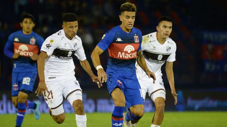 Tigre goleó a Platense en Victoria