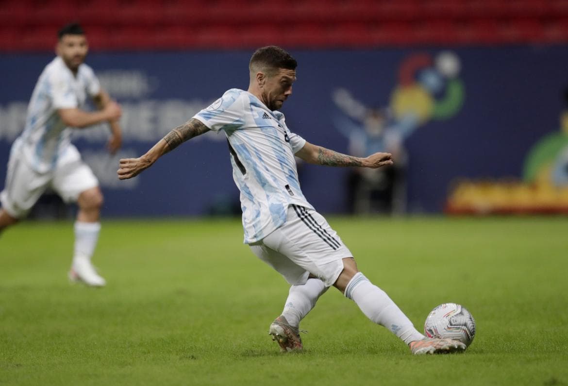 «Que Messi haga lo que quiera», dijo el Papu Gómez