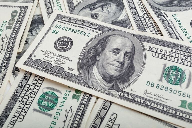 El dólar blue subió $8 en la semana y los financieros escalaron casi $20