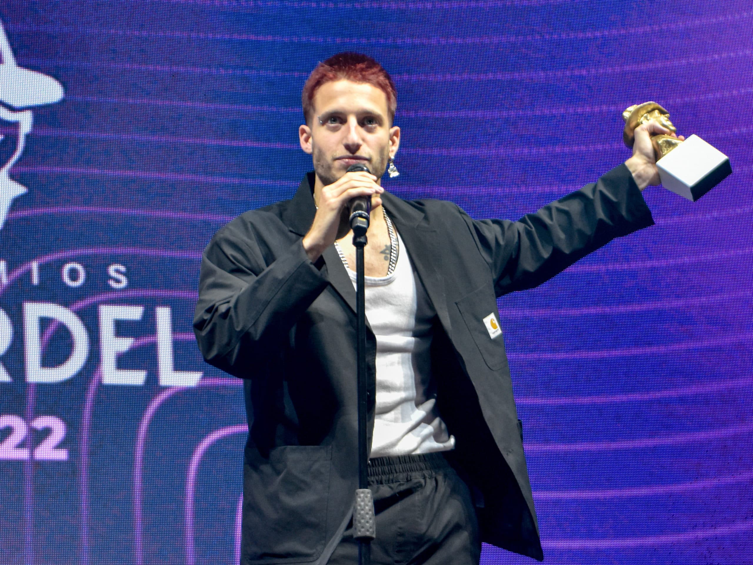 Wos gana el Gardel de Oro 2022