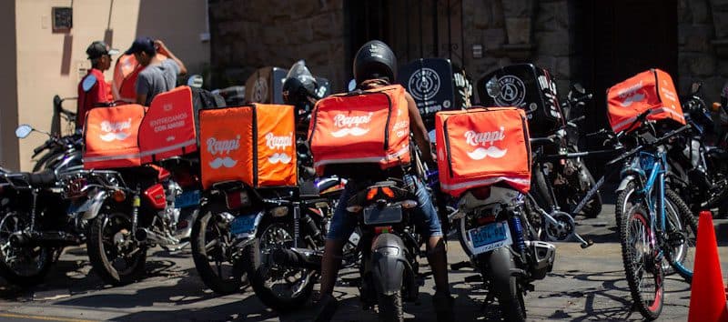 Legisladores y sindicalistas destacan el proyecto para registrar a los trabajadores de delivery