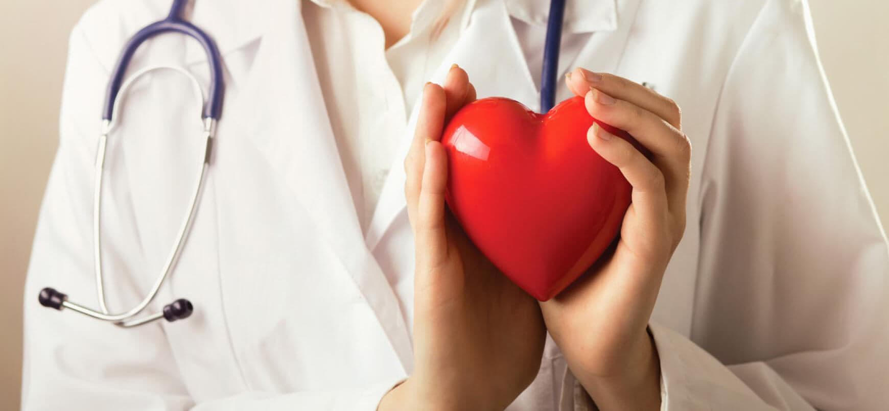 Seis sociedades científicas cardiológicas alertan que es grave la falta de insumos médicos indispensables