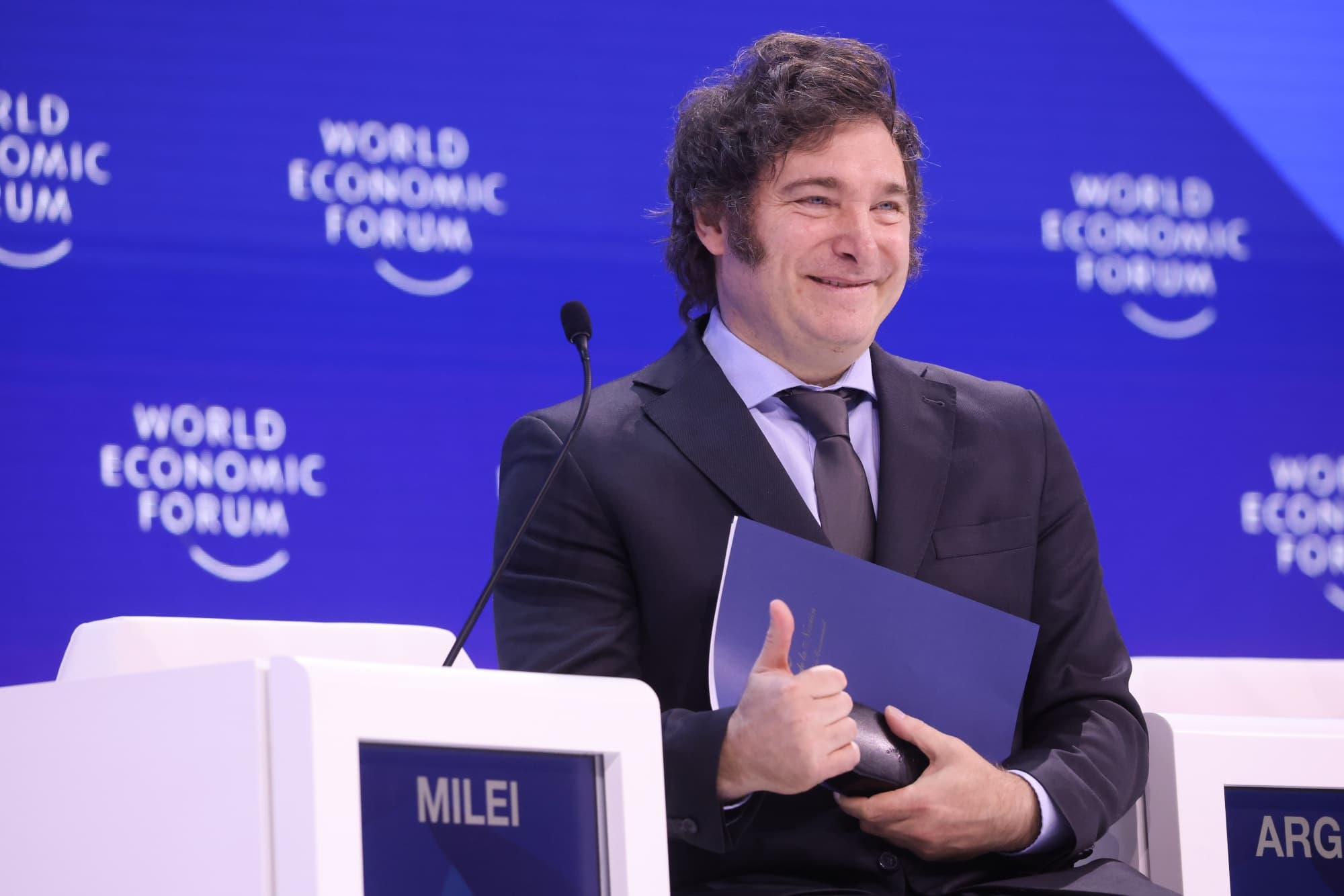 Ante la demora de la sanción de la Ley Bases, el Gobierno analiza tres escenarios para el 25 de mayo