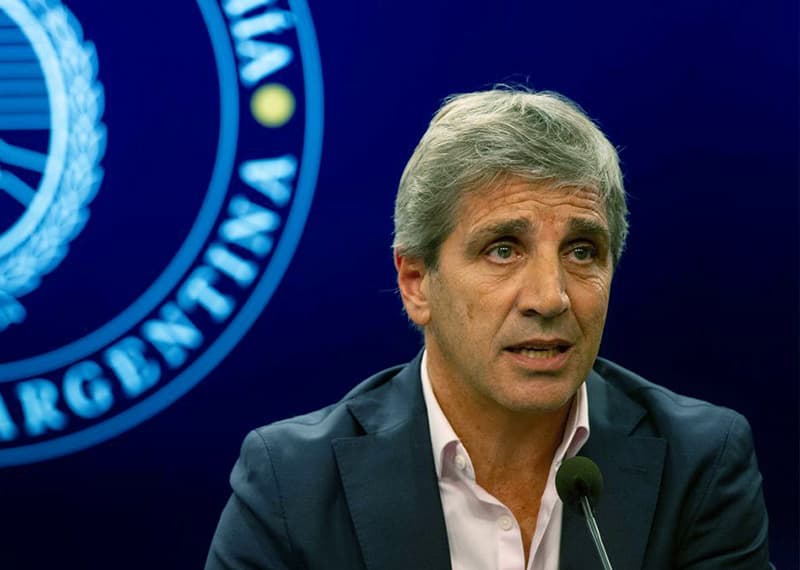 Con una brecha del 50% entre el dólar blue y el oficial, la preocupación del mercado se enfoca en las reservas