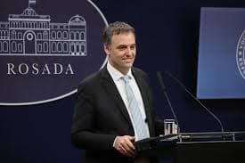Caso LIBRA: el Gobierno no alterará la agenda en el Congreso y confirmó el viaje de Milei a Estados Unidos