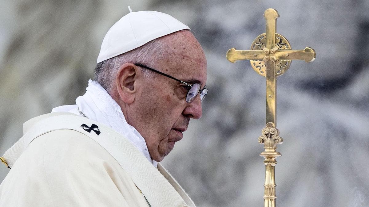 Nuevo parte médico del papa Francisco: el Vaticano informó que mostró una leve mejoría