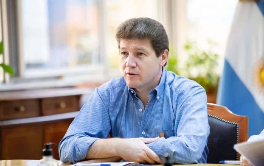 El gobernador de Tierra del Fuego amenazó con ir a la Justicia si Milei avanza con la quita de aranceles