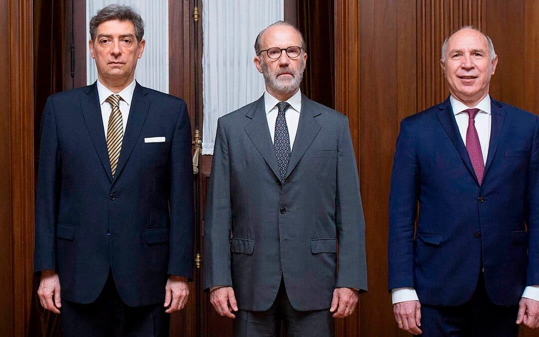 La Corte Suprema ratificó que la responsabilidad por el pago de deudas laborales no es extensible a los directivos de una empresa