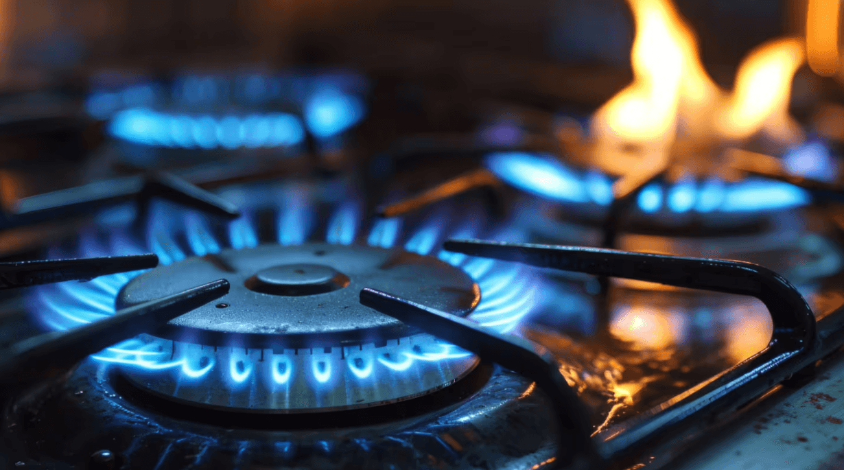 El Gobierno informó que las tarifas de luz y gas aumentarán 3,8% en noviembre