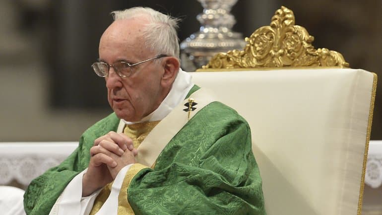 El papa Francisco condenó el divorcio