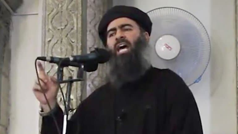 Irak bombardeó un convoy donde viajaba Bakr Al-Baghdadi, jefe del Estado Islámico