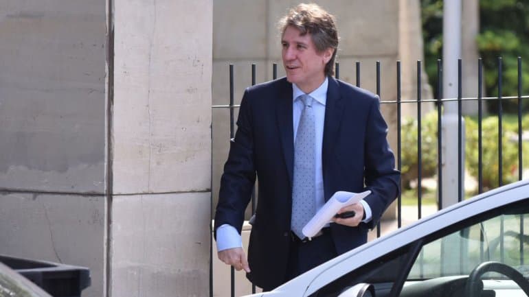 Avanza un caso de dádivas contra Amado Boudou