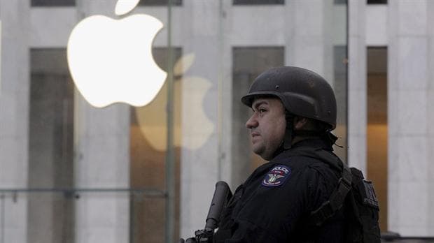 Cancelan la audiencia entre el FBI y Apple por el desbloqueo de un iPhone