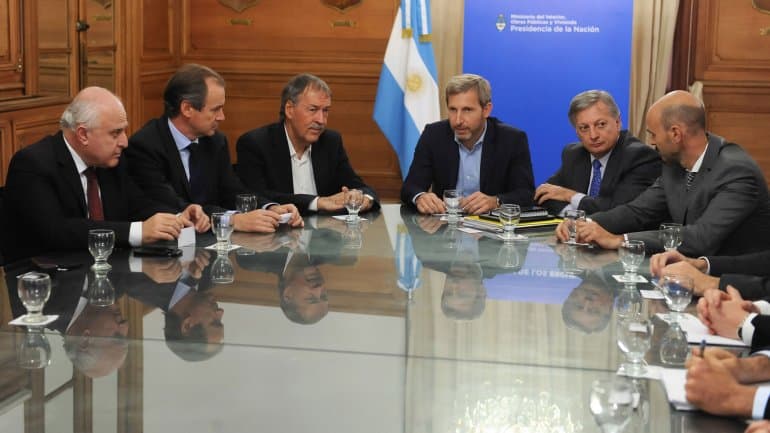 El Gobierno llegó a un acuerdo con las provincias por las tarifas de gas y luz
