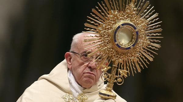 Un nuevo libro documenta casos de pederastia en la Iglesia: «El papa Francisco no hizo casi nada para detener los abusos sexuales»