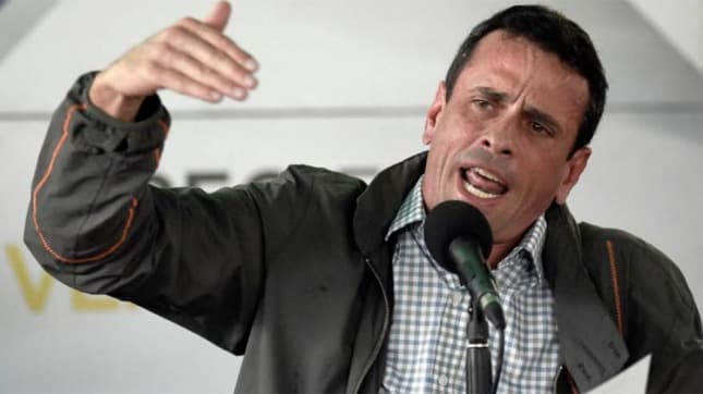 Capriles elogió a Macri y celebró que «el pueblo argentino haya abierto los ojos a tiempo»