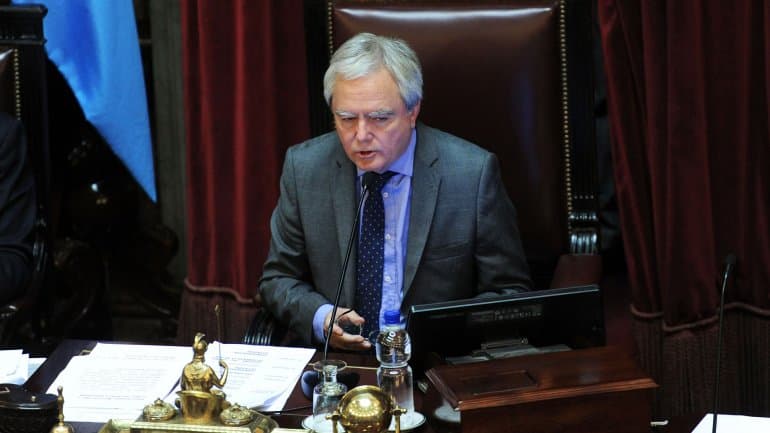Pinedo reiteró que Cambiemos elaborará un proyecto para «acotar» la aplicación del 2×1