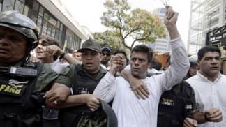 Leopoldo López pidió mantener las protestas contra Maduro