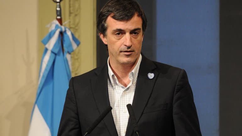 Esteban Bullrich recibe a los gremios docentes de Santa Cruz para destrabar el conflicto
