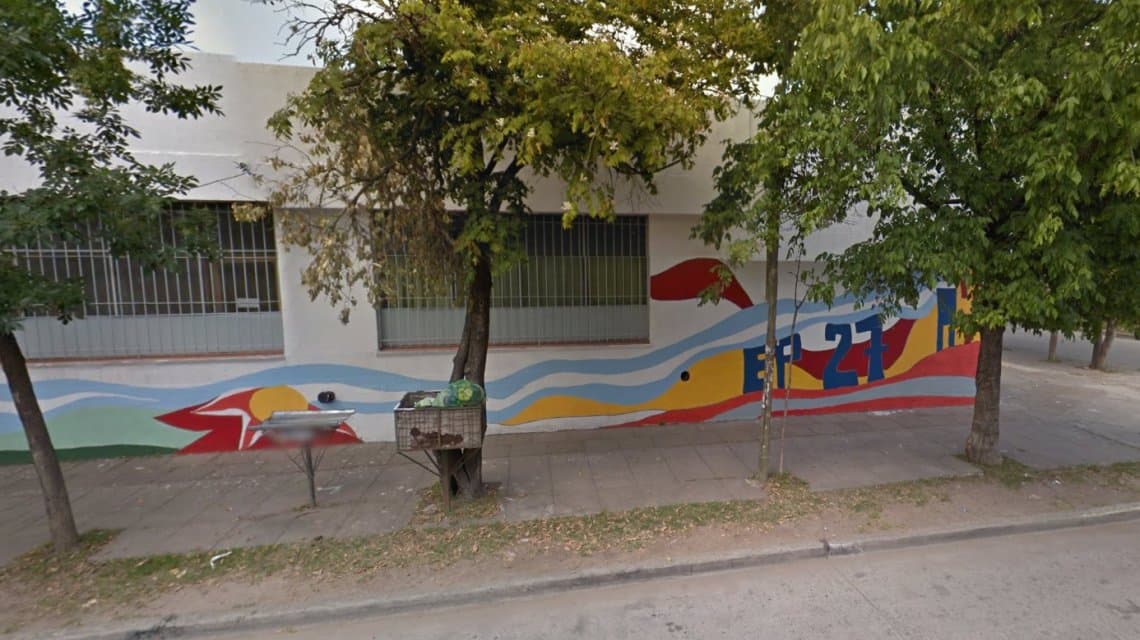 La indignante respuesta de la directora de la escuela donde una maestra se burló de un nene que se hizo pis encima