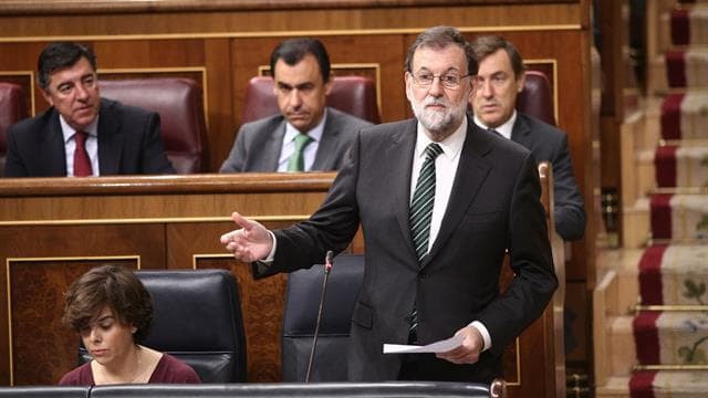 Giro en Cataluña: Mariano Rajoy suspendería la intervención si hay elecciones