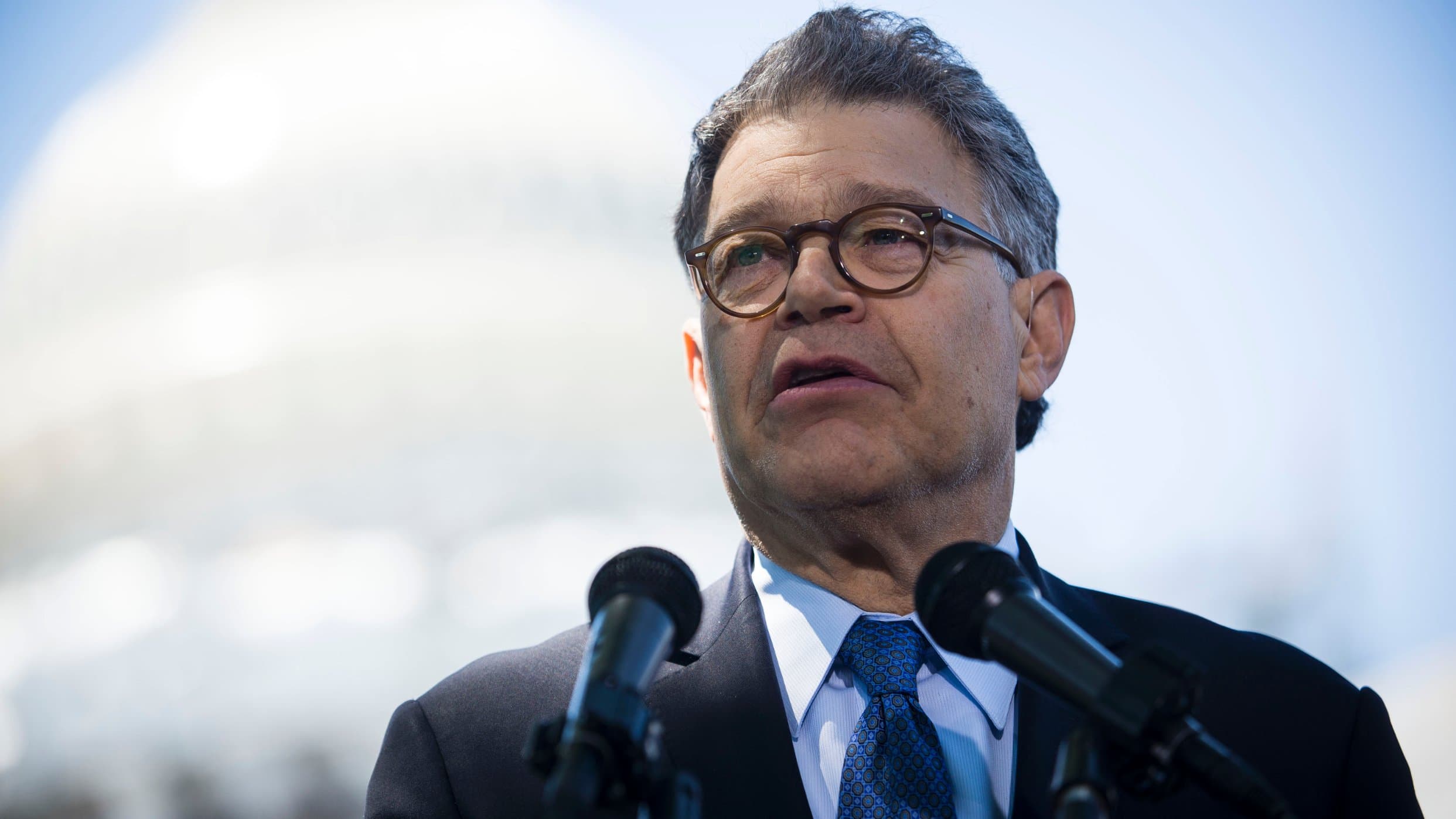 EEUU: tras ser denunciado por 7 mujeres, el senador demócrata Al Franken presentará su renuncia