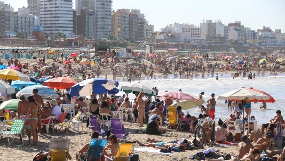 El tránsito hacia la Costa sigue siendo intenso y hay lugares con 100% de ocupación