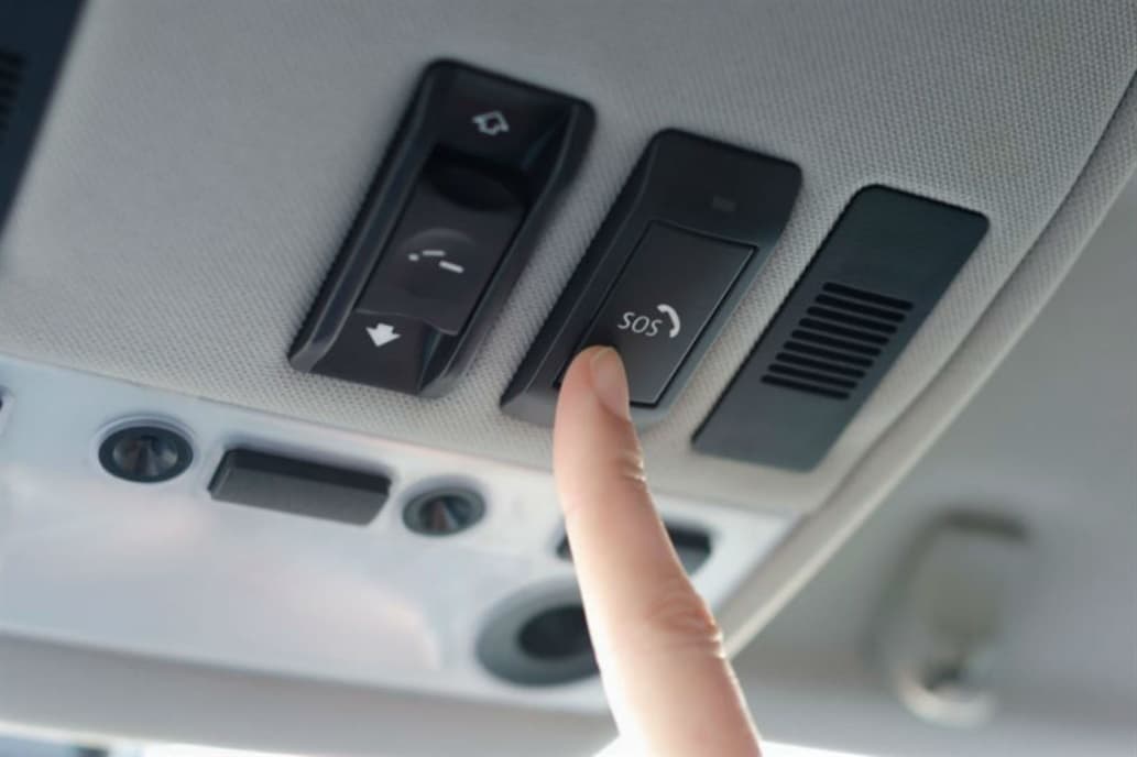 Europa estrena el e-Call, un «botón salvavidas» en los autos