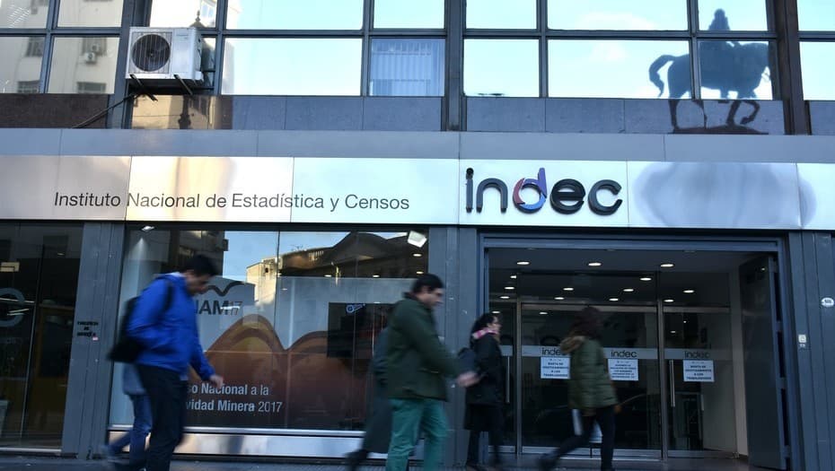 En un año se achicó la brecha de ingresos entre los más ricos y los más pobres