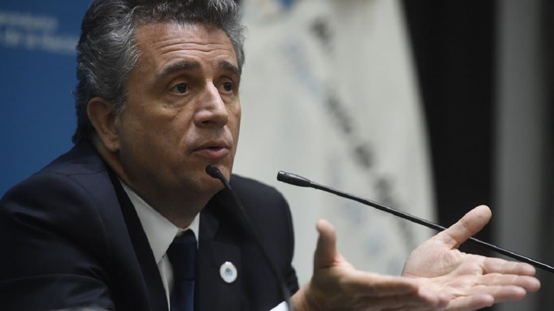 Etchevehere justificó los 330 despidos en Agroindustria y culpó al gobierno anterior