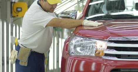 Energías alternativas: Toyota fabricará una pick up Hilux híbrida en Argentina