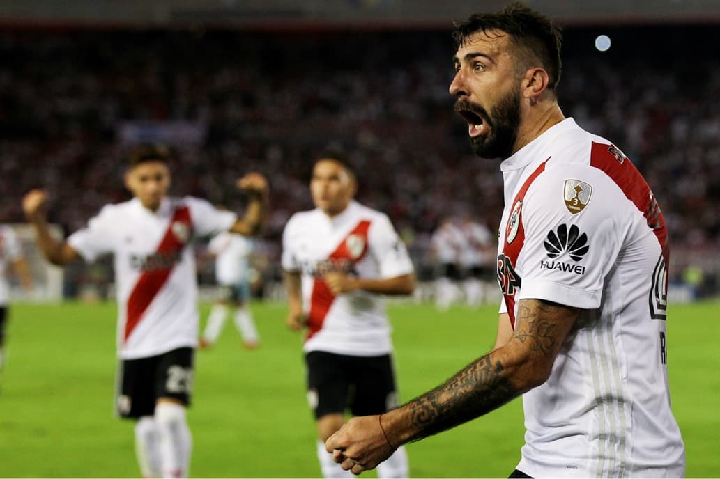 Horarios y TV del jueves: River se juega la clasificación a octavos en Colombia y Racing ante Universidad de Chile