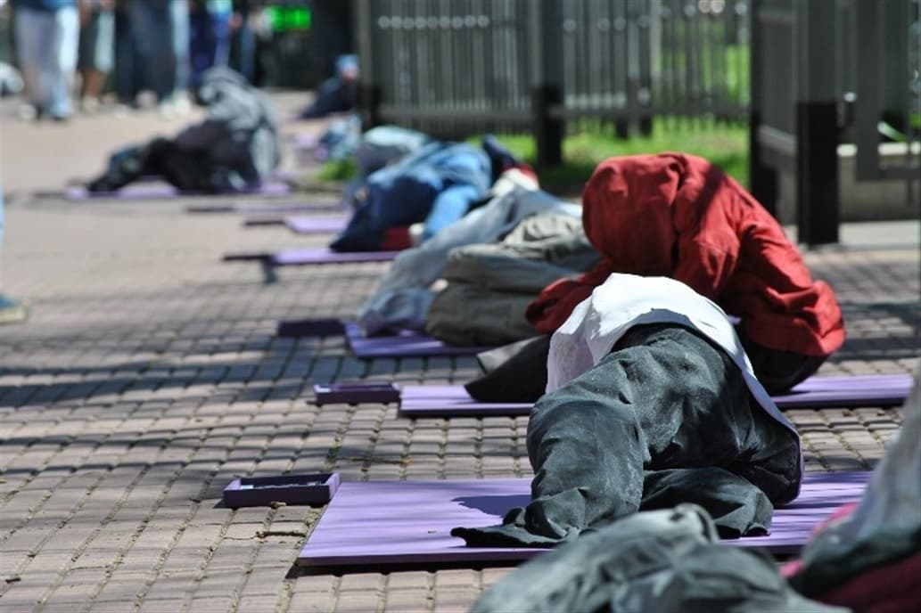 Frío en el país: dos personas murieron por hipotermia y relanzan las campañas de prevención en las calles