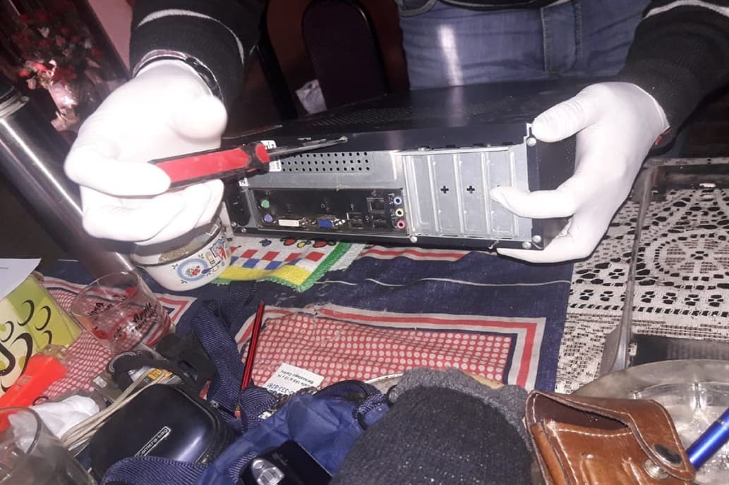 Desmantelan una red internacional de pornografía infantil que operaba a través de Whatsapp