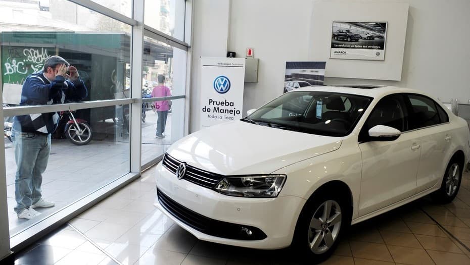Autos: guerra de tasas contra la caída de ventas